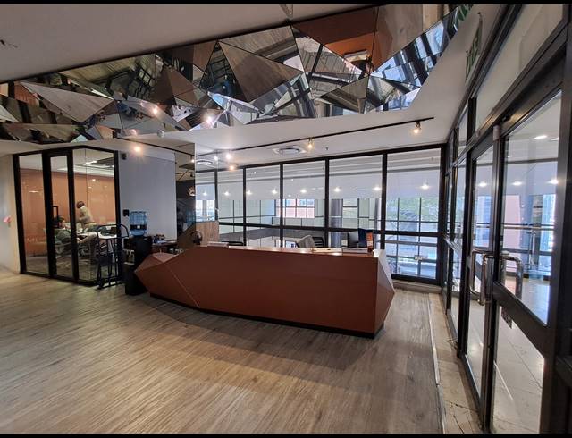 1,801.01M² OFFICE TO LET IN MELROSE ARCH